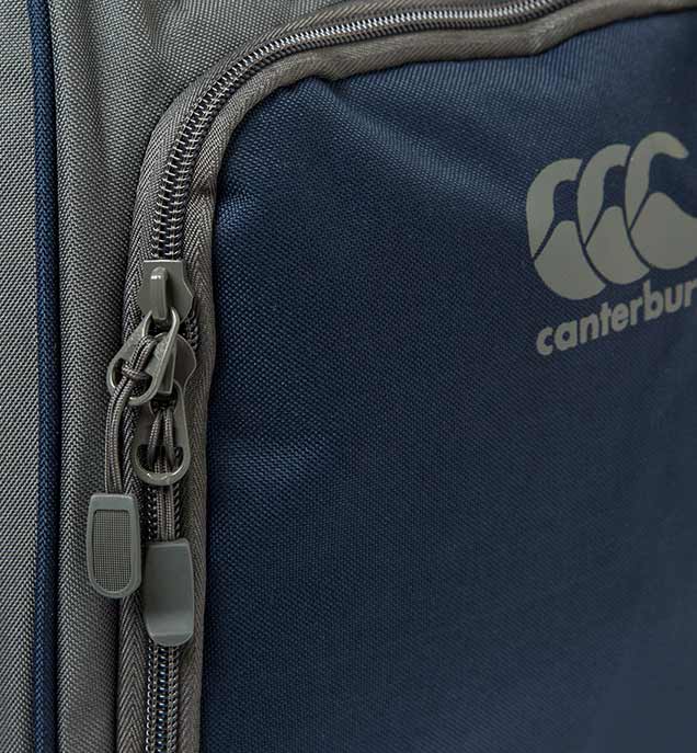 Canterbury Classic Gearbag zip detail